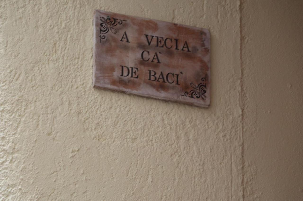 Appartamento Ca' Baci' Pigna Exterior photo